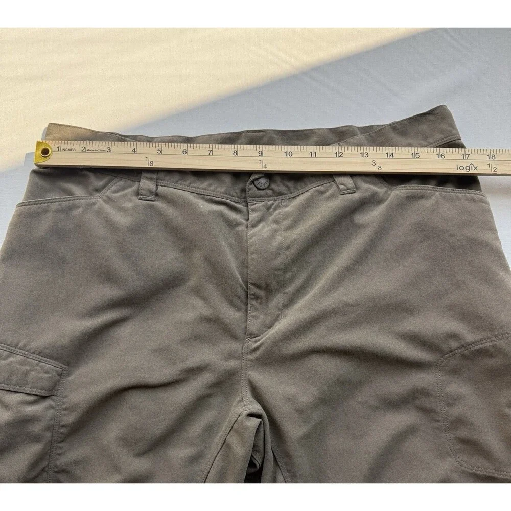 The North Face Mens 36 Nylon Hiking Cargo Pants Tan Brown Outdoor Trail Utility